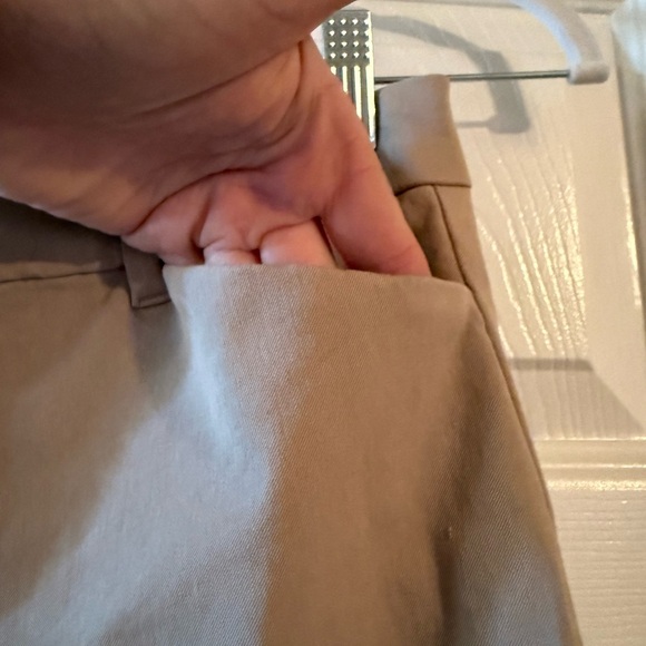 Old Navy Women's Tan Boot Cut Pants - Picture 5 of 8